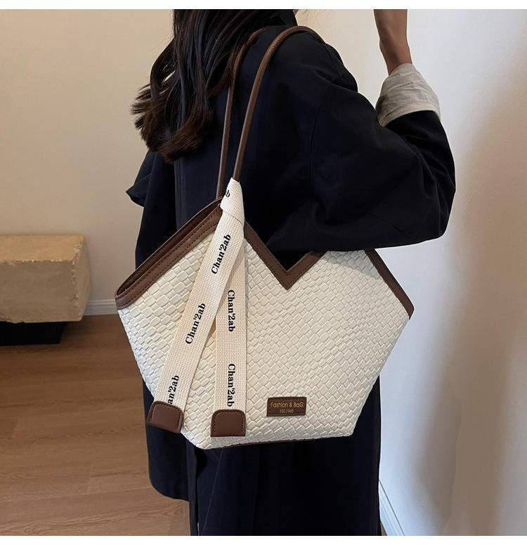 Lunara Luxe Tote Bag