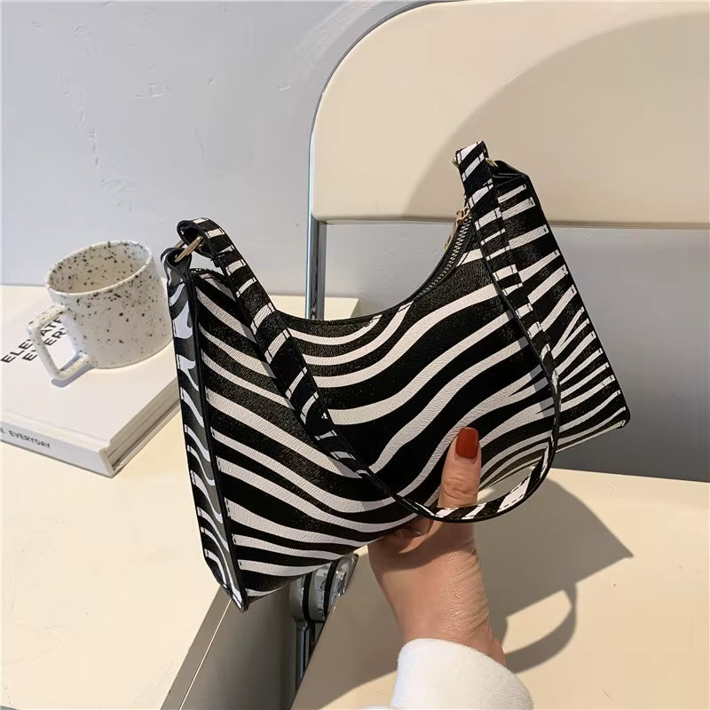 Madeleine Shoulder Bag